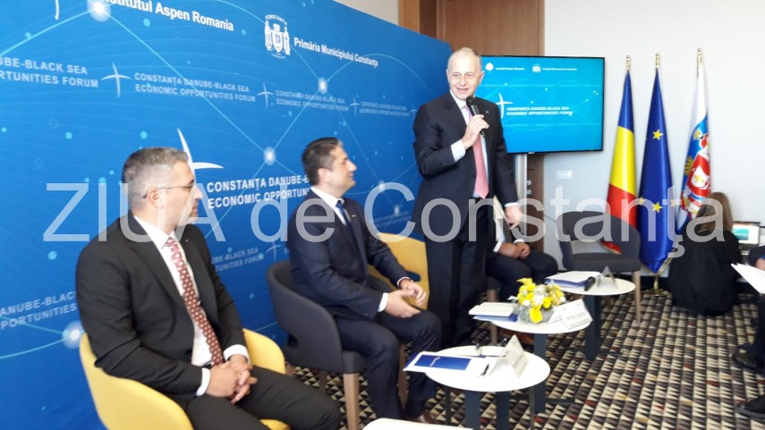 imagini de la eveniment seminarul constanta danube black sea gateway economic opportunities forum a debutat imagini de la eveniment seminarul constanta danube black sea gateway economic opportunities forum a debutat