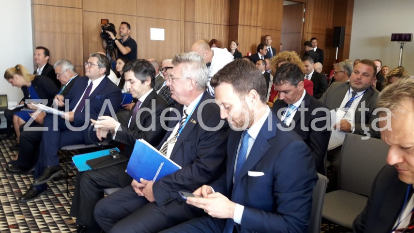 imagini de la eveniment seminarul constanta danube black sea gateway economic opportunities forum a debutat imagini de la eveniment seminarul constanta danube black sea gateway economic opportunities forum a debutat