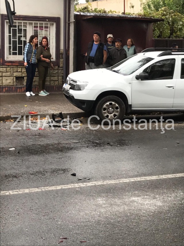 imagini de la eveniment carambol in zona abator din constanta trei masini implicate 672260 imagini de la eveniment carambol in zona abator din constanta trei masini implicate 672260