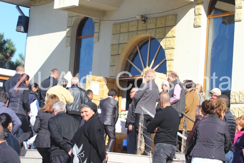 imagini de la eveniment s a stins din viata la numai 14 ani denis fiul fostului fotbalist cosmin pascovici imagini de la eveniment s a stins din viata la numai 14 ani denis fiul fostului fotbalist cosmin pascovici