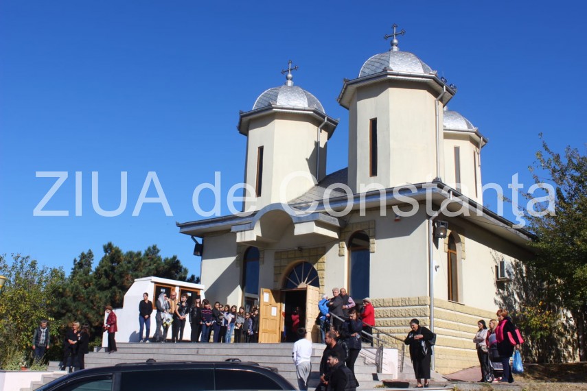 imagini de la eveniment s a stins din viata la numai 14 ani denis fiul fostului fotbalist cosmin pascovici imagini de la eveniment s a stins din viata la numai 14 ani denis fiul fostului fotbalist cosmin pascovici