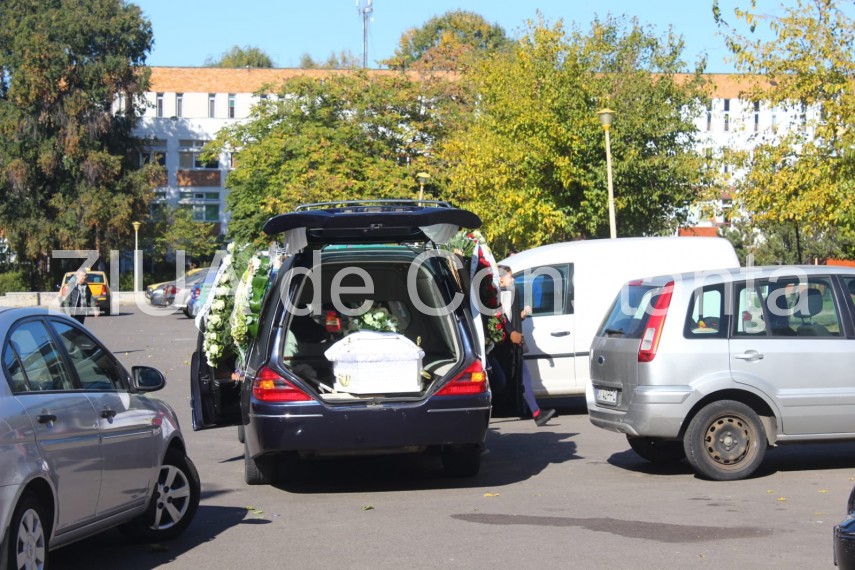 imagini de la eveniment s a stins din viata la numai 14 ani denis fiul fostului fotbalist cosmin pascovici imagini de la eveniment s a stins din viata la numai 14 ani denis fiul fostului fotbalist cosmin pascovici