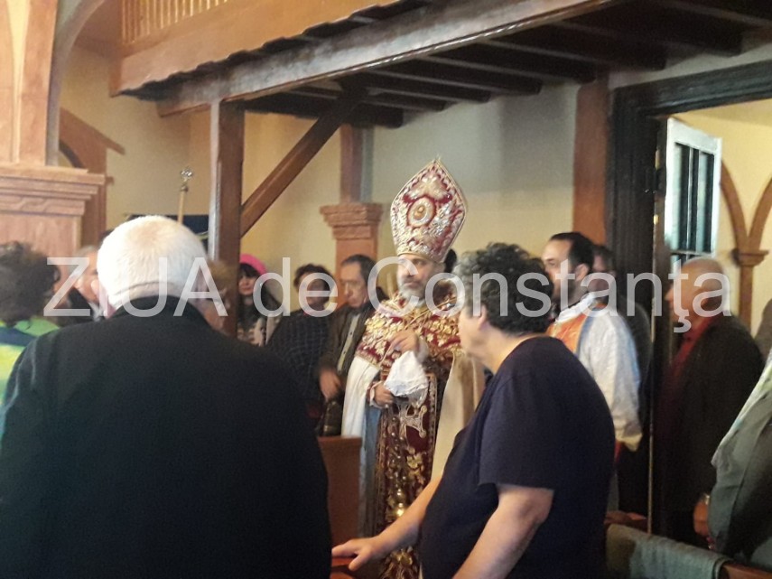 biserica armeana sfanta maria din constanta isi serbeaza azi hramul hrisovul de binecuvanare arhiereasca biserica armeana sfanta maria din constanta isi serbeaza azi hramul hrisovul de binecuvanare arhiereasca
