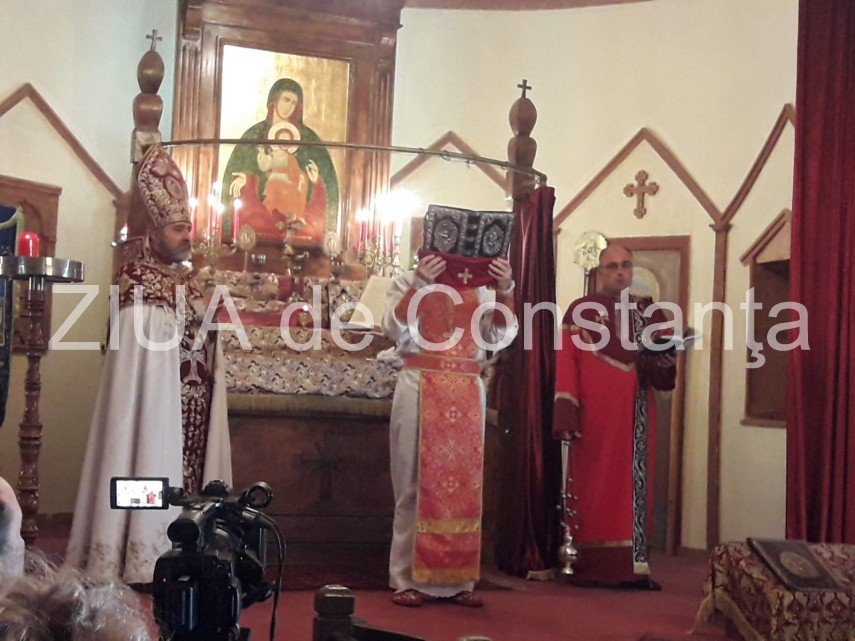 biserica armeana sfanta maria din constanta isi serbeaza azi hramul hrisovul de binecuvanare arhiereasca biserica armeana sfanta maria din constanta isi serbeaza azi hramul hrisovul de binecuvanare arhiereasca