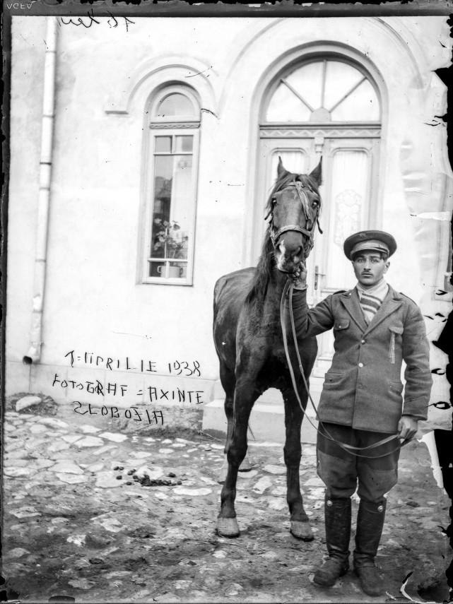 acsinte 100 expozitia itineranta de fotografie ajunge pentru trei zile in constanta 674735 acsinte 100 expozitia itineranta de fotografie ajunge pentru trei zile in constanta 674735