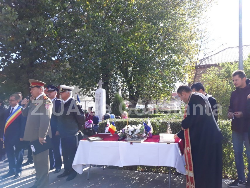 de ziua armatei romane sarbatoare devenita traditionala ceremonie militara si religioasa si depunere de ziua armatei romane sarbatoare devenita traditionala ceremonie militara si religioasa si depunere