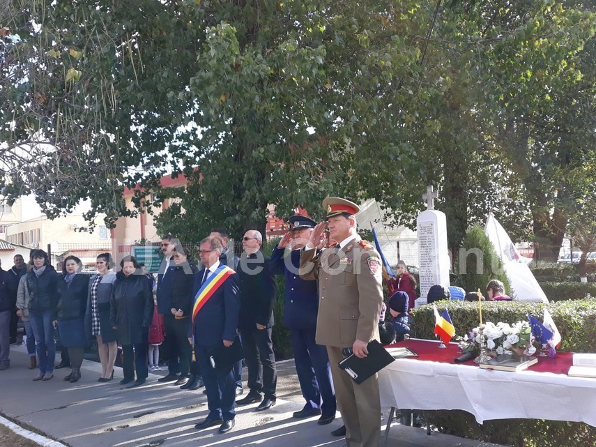 de ziua armatei romane sarbatoare devenita traditionala ceremonie militara si religioasa si depunere de ziua armatei romane sarbatoare devenita traditionala ceremonie militara si religioasa si depunere