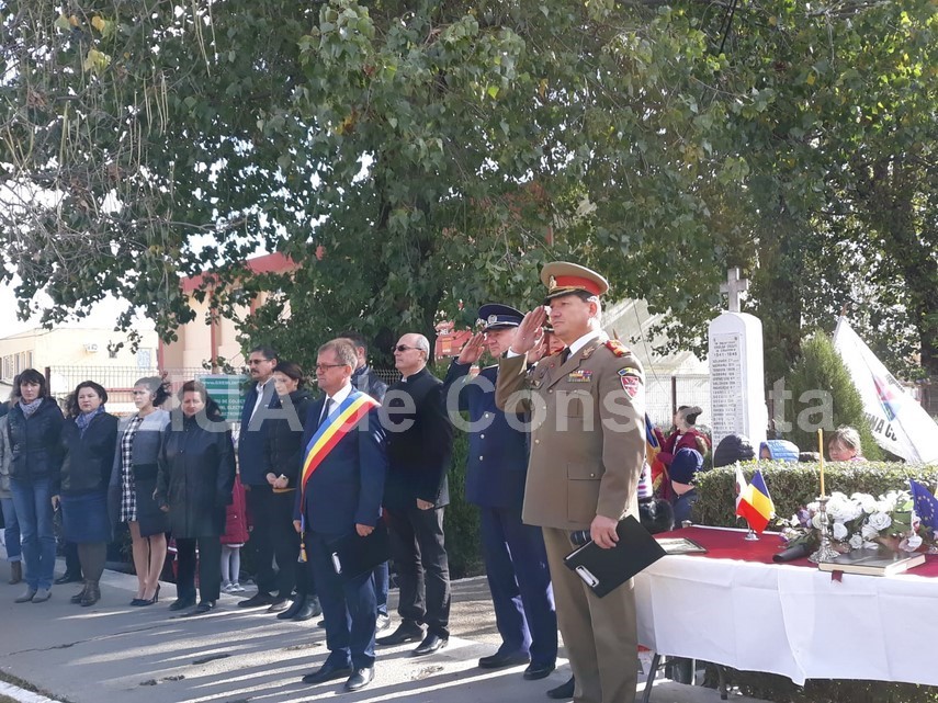 de ziua armatei romane sarbatoare devenita traditionala ceremonie militara si religioasa si depunere de ziua armatei romane sarbatoare devenita traditionala ceremonie militara si religioasa si depunere