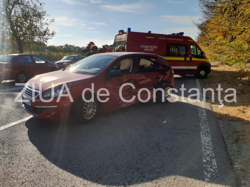 update imagini de la eveniment accident rutier pe dn 3 la iesire din valu lui traian catre constanta update imagini de la eveniment accident rutier pe dn 3 la iesire din valu lui traian catre constanta