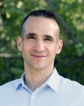 Nir Eyal, autorul bestseller-ului „Hooked How to Build Habit-Forming Products”, vine pentru prima dată în România la GPeC SUMMIT 12-13 noiembrie