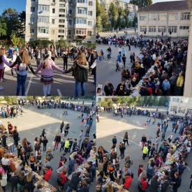 Explozie de creativitate culinară Târgul toamnei la Şcoala numărul 8 din Constanţa! 