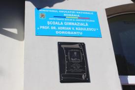 Sărbătoare mare în satul natal al istoricului Adrian V. Rădulescu. Irina Loghin, la Zilele Comunei Dorobanțu  