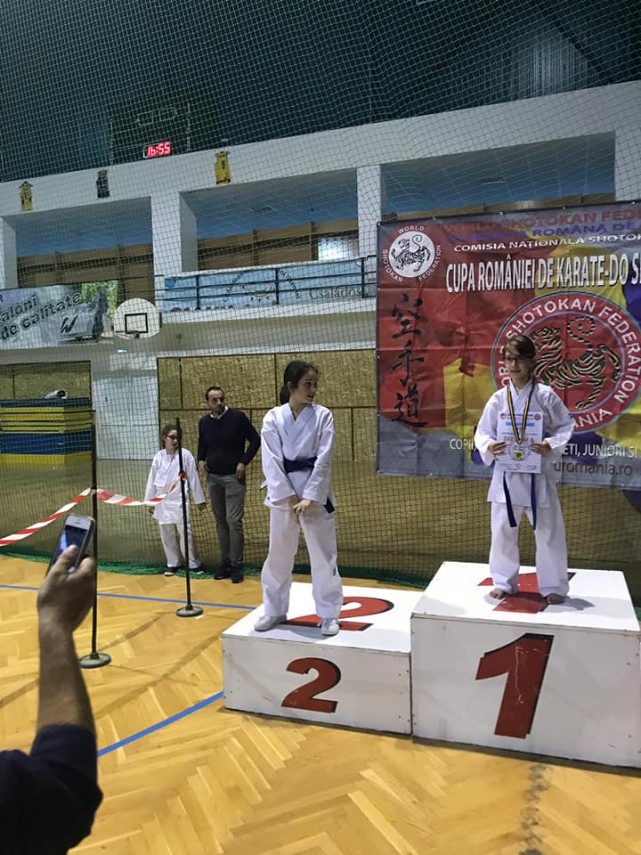 titluri nationale si alte prezente pe podium pentru cs farul si cs tomis karate la competitiile de la titluri nationale si alte prezente pe podium pentru cs farul si cs tomis karate la competitiile de la