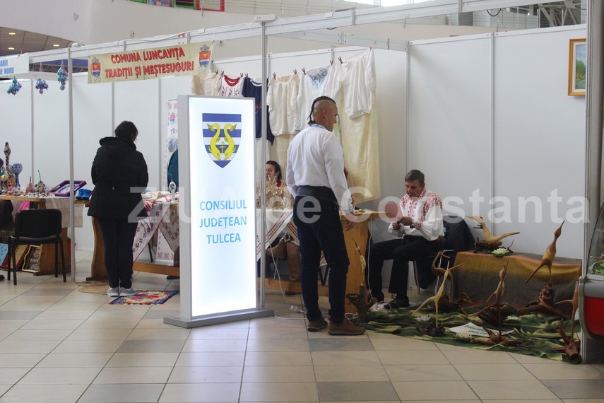 targ cu produse traditionale de ziua dobrogei la pavilionul expozitional ce surprize le sunt pregatite targ cu produse traditionale de ziua dobrogei la pavilionul expozitional ce surprize le sunt pregatite