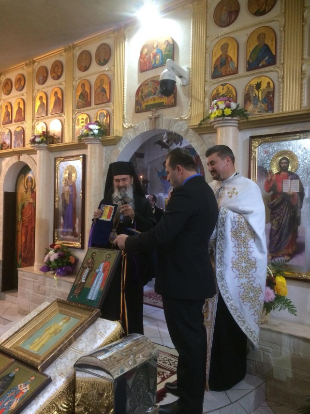 plachete oferite de amvvd constanta cu ocazia implinirii a 140 de ani de la revenirea dobrogei la patria plachete oferite de amvvd constanta cu ocazia implinirii a 140 de ani de la revenirea dobrogei la patria