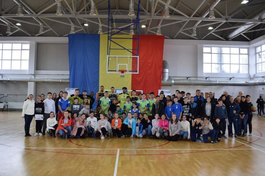 actiune a programului national campionii romaniei in scoala liceu si universitate derulata la cumpana actiune a programului national campionii romaniei in scoala liceu si universitate derulata la cumpana