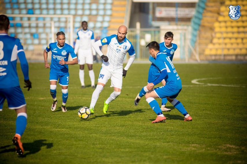 ssc farul accidentarea care a dat fiori ambulanta pe teren cate zile de pauza va avea yeboah twumasi ssc farul accidentarea care a dat fiori ambulanta pe teren cate zile de pauza va avea yeboah twumasi
