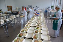 Meniu cu bucate tradiționale, oferit de Arimex Comexim 2000 SRL, de 1 Decembrie, pacienților constănțeni 