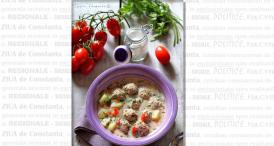 lauraadamache.ro Ciorba de perisoare, reteta mamei mele