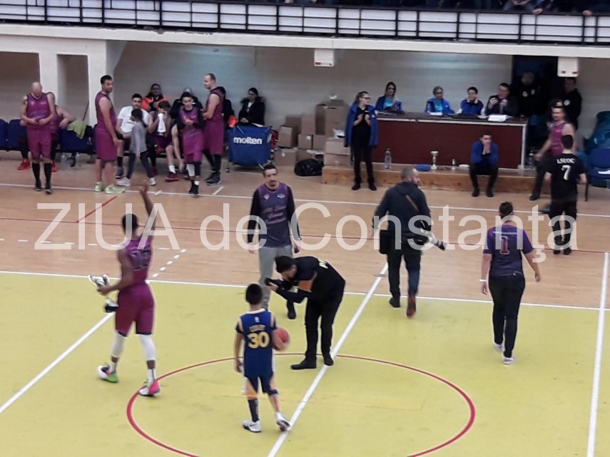 imagini de la eveniment constanta francezul guy dupuy show memorabil la all star game 678504 imagini de la eveniment constanta francezul guy dupuy show memorabil la all star game 678504