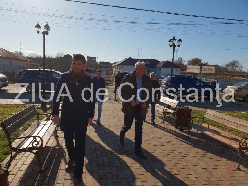 eveniment important organizat de primaria ovidiu satul poiana va beneficia de gaze naturale 678461 eveniment important organizat de primaria ovidiu satul poiana va beneficia de gaze naturale 678461