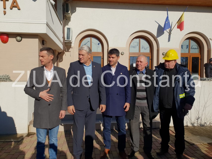 eveniment important organizat de primaria ovidiu satul poiana va beneficia de gaze naturale 678461 eveniment important organizat de primaria ovidiu satul poiana va beneficia de gaze naturale 678461