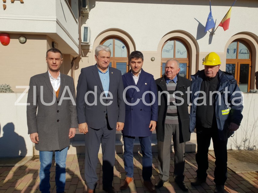 eveniment important organizat de primaria ovidiu satul poiana va beneficia de gaze naturale 678461 eveniment important organizat de primaria ovidiu satul poiana va beneficia de gaze naturale 678461