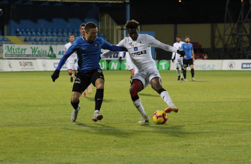 gica hagi nemultumit inexplicabil cu gaz metan medias fc viitorul n a aratat spiritul pe care l a avut gica hagi nemultumit inexplicabil cu gaz metan medias fc viitorul n a aratat spiritul pe care l a avut