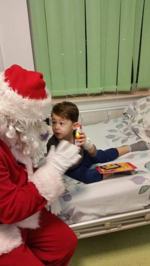 in perioada sarbatorilor de iarna arimex comexim 2000 srl si mos craciun au pregatit zeci de surprize