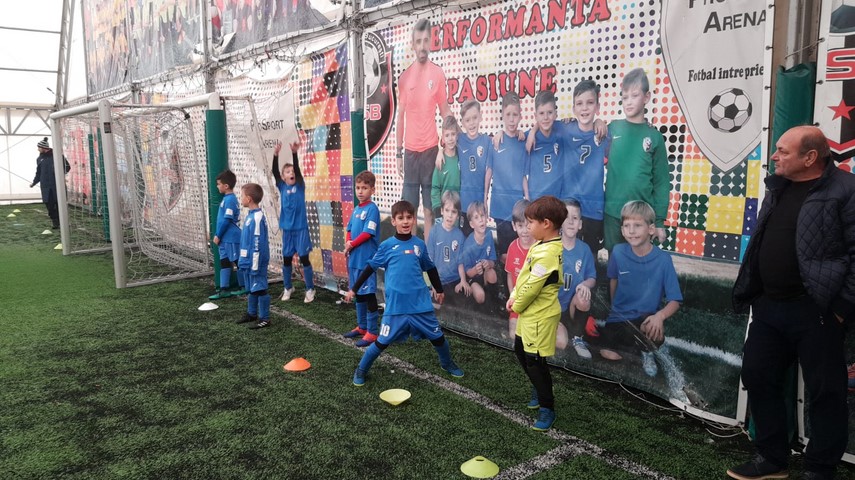 laude si de la sorin ghionea micii fotbalisti de la fc farul 2011 evolutii la sparta winter cup cel mai