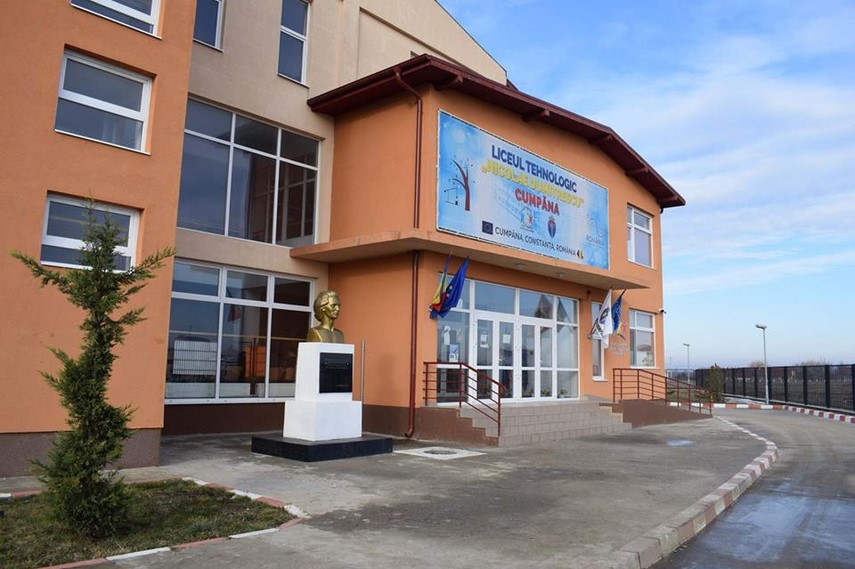 burse pentru elevii cu rezultate bune la invatatura oferite de primaria si consiliul local cumpana gelerie burse pentru elevii cu rezultate bune la invatatura oferite de primaria si consiliul local cumpana gelerie