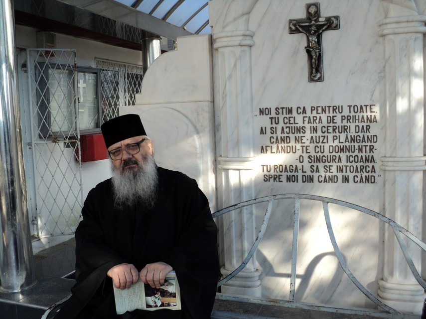 un an de la trecerea la domnul a parintelui arhimandrit paisie fantaziu galerie foto 679302 un an de la trecerea la domnul a parintelui arhimandrit paisie fantaziu galerie foto 679302