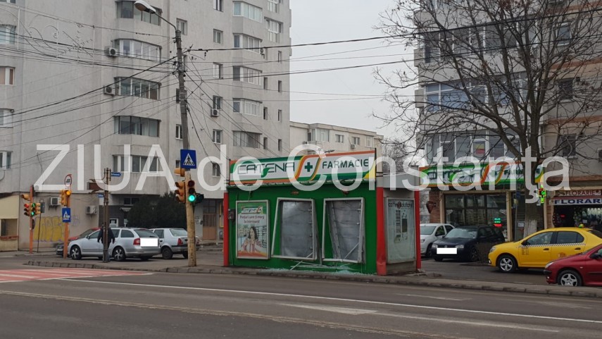 chiosc telegraf din constanta distrus de un sofer neatent galerie foto video 680508 chiosc telegraf din constanta distrus de un sofer neatent galerie foto video 680508