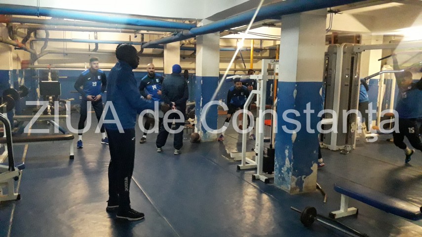 imagini de la eveniment ssc farul s a reunit in efectiv restrans ce jucatori au participat la prima sedinta imagini de la eveniment ssc farul s a reunit in efectiv restrans ce jucatori au participat la prima sedinta