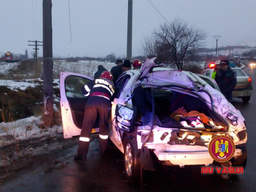 update accident pe calea ferata o masina a fost lovita de un tren un cetatean strain si prietena lui update accident pe calea ferata o masina a fost lovita de un tren un cetatean strain si prietena lui