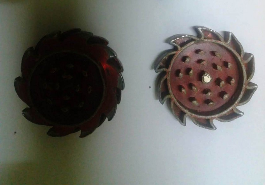 fragmente de substanta vegetala descoperite de jandarmii constanteni in buzunarele unor tineri galerie fragmente de substanta vegetala descoperite de jandarmii constanteni in buzunarele unor tineri galerie