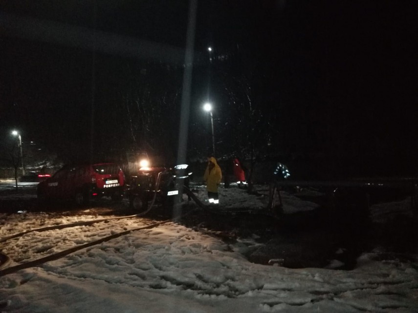 capriciile iernii inundatii in judetul valcea in urma ninsorilor din ultimele zile 682580 capriciile iernii inundatii in judetul valcea in urma ninsorilor din ultimele zile 682580