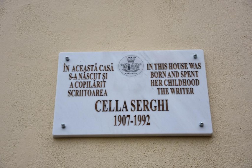 plachete in memoria unor mari artisti oameni de cultura sau medici remarcabili montate in constanta galerie plachete in memoria unor mari artisti oameni de cultura sau medici remarcabili montate in constanta galerie