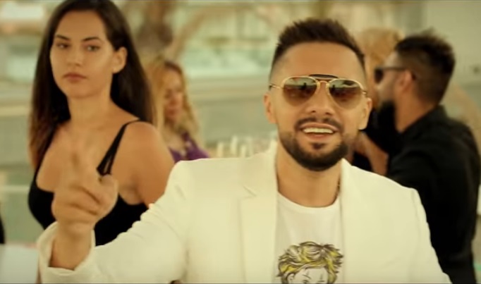 iubita fotbalistului dragos nedelcu de la fcsb o tanara din constanta apare intr un videoclip al lui iubita fotbalistului dragos nedelcu de la fcsb o tanara din constanta apare intr un videoclip al lui