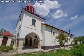 Preoţi şi biserici la sat Parohia Sinoe, judeţul Constanţa (galerie foto)  