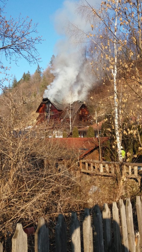 incendiu vila maria simon brasov incendiu isu brasov incendiu ciprian sfreja 683934 incendiu vila maria simon brasov incendiu isu brasov incendiu ciprian sfreja 683934