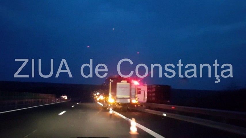 imagini de la eveniment accident rutier pe autostrada soarelui sensul constanta bucuresti un tir s a imagini de la eveniment accident rutier pe autostrada soarelui sensul constanta bucuresti un tir s a