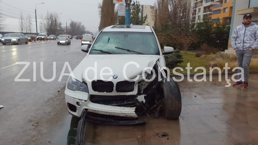 constanta accident rutier in statiunea mamaia o victima au fost solicitate cadrele medicale 684324 constanta accident rutier in statiunea mamaia o victima au fost solicitate cadrele medicale 684324
