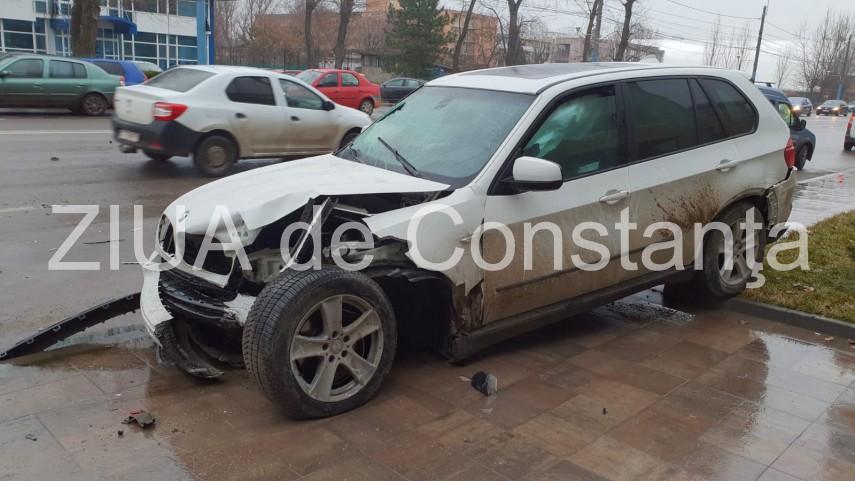 constanta accident rutier in statiunea mamaia o victima au fost solicitate cadrele medicale 684324 constanta accident rutier in statiunea mamaia o victima au fost solicitate cadrele medicale 684324
