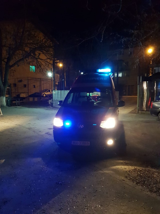 incendiu in eforie sud judetul constanta o locuinta afectata pompierii chemati in ajutor galerie foto incendiu in eforie sud judetul constanta o locuinta afectata pompierii chemati in ajutor galerie foto