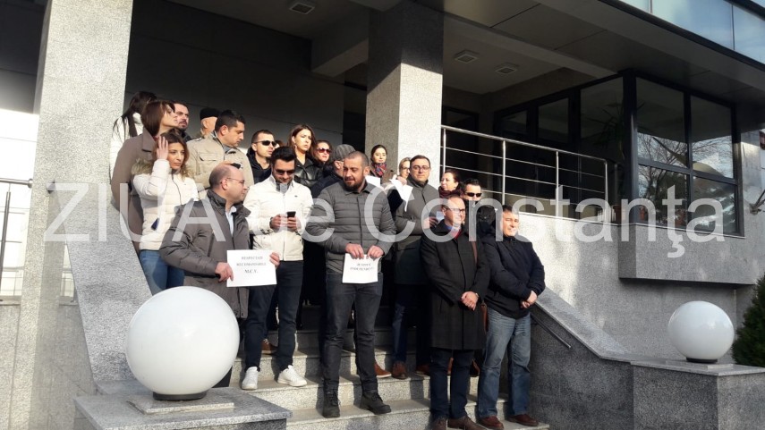 un nou protest al procurorilor din constanta fata de modificarile aduse legilor justitiei prin ordonanta un nou protest al procurorilor din constanta fata de modificarile aduse legilor justitiei prin ordonanta