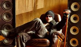 Cunoscutul actor Luke Perry, internat în stare gravă după un accident vascular cerebral