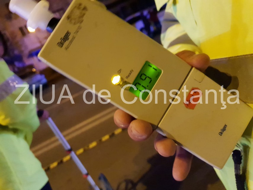 imagini de la eveniment biciclist lovit de un autoturism pe strada soveja din constanta 685885 imagini de la eveniment biciclist lovit de un autoturism pe strada soveja din constanta 685885