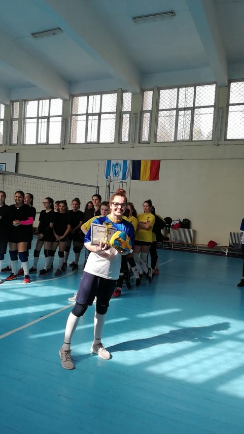 s a calificat la turneul semifinal echipa de volei a scolii 12 b p hasdeu constanta campioana judeteana s a calificat la turneul semifinal echipa de volei a scolii 12 b p hasdeu constanta campioana judeteana