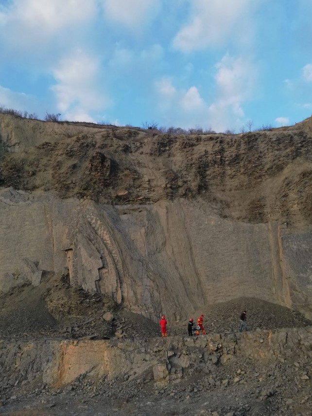 interventie salvatoare in zona padurii bididia de langa tulcea doua adolescente au fost salvate in ultima interventie salvatoare in zona padurii bididia de langa tulcea doua adolescente au fost salvate in ultima
